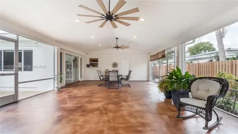 3517 Cleveland Street Hollywood FL 33021