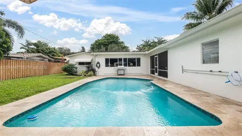 3517 Cleveland Street Hollywood FL 33021