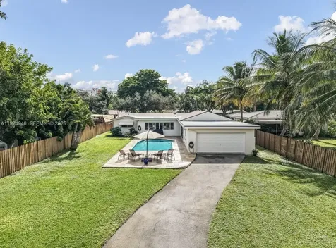 3517 Cleveland Street Hollywood FL 33021
