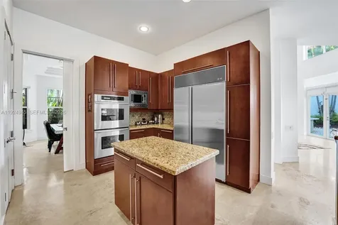 1575 Windjammer Way Hollywood FL 33019