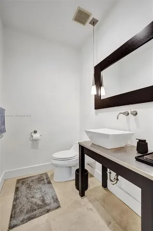 1575 Windjammer Way Hollywood FL 33019
