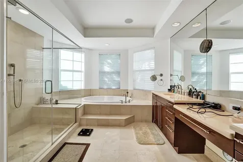 1575 Windjammer Way Hollywood FL 33019