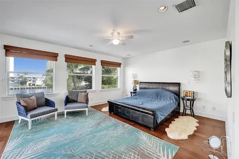 1575 Windjammer Way Hollywood FL 33019