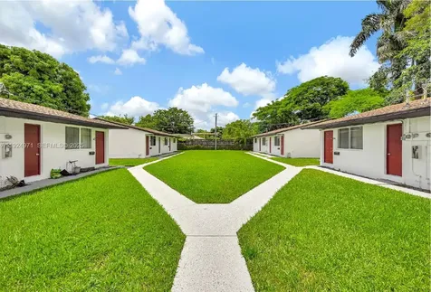 60 NW 161st Street Miami FL 33169