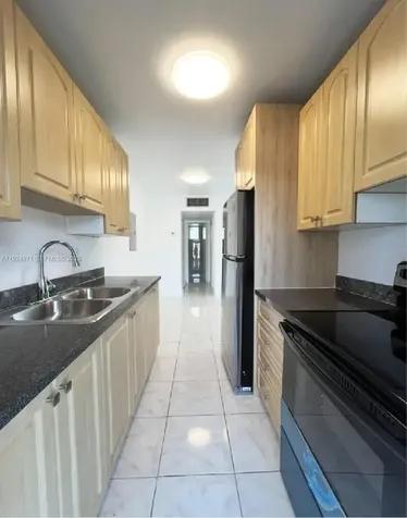 60 NW 161st Street Miami FL 33169