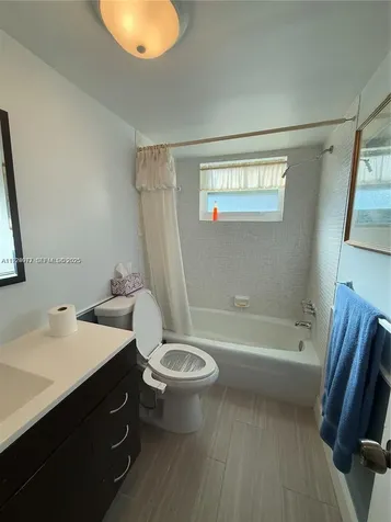 4270 NW 40th Street Lauderdale Lakes FL 33319