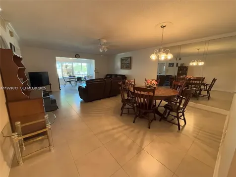 4270 NW 40th Street Lauderdale Lakes FL 33319