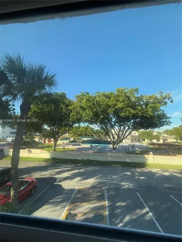 4270 NW 40th Street Lauderdale Lakes FL 33319