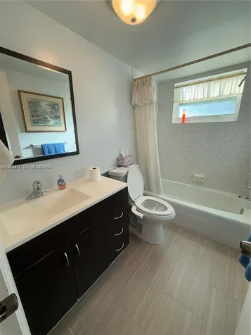 4270 NW 40th Street Lauderdale Lakes FL 33319