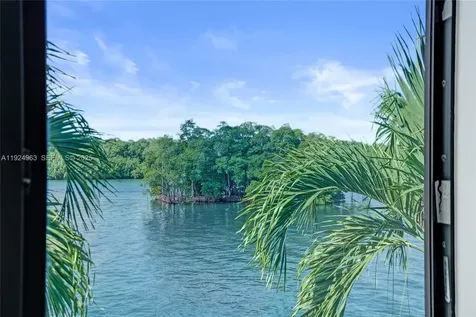 449 Poinciana Island Drive Sunny Isles Beach FL 33160