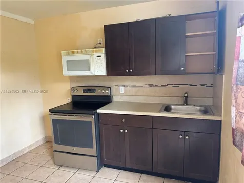 3491 NW 33rd Court Lauderdale Lakes FL 33309