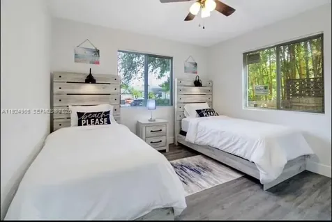 470 NE 110th Street Miami FL 33161
