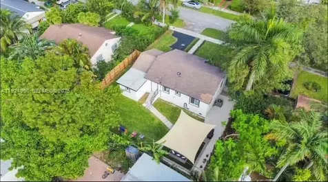 470 NE 110th Street Miami FL 33161