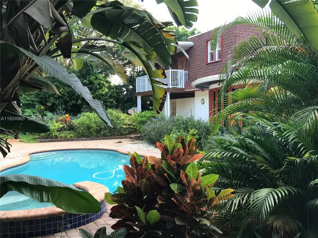 325 Bayberry Drive Plantation FL 33317