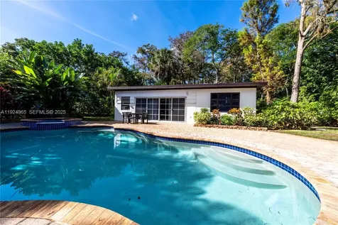 325 Bayberry Drive Plantation FL 33317