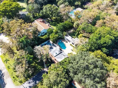 325 Bayberry Drive Plantation FL 33317