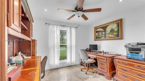9220 SW 94th Place Miami FL 33176