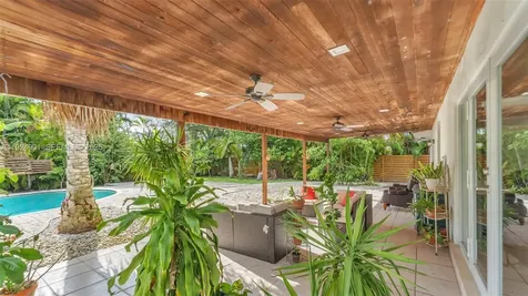 9220 SW 94th Place Miami FL 33176