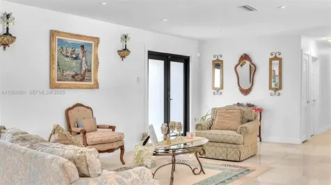 9220 SW 94th Place Miami FL 33176