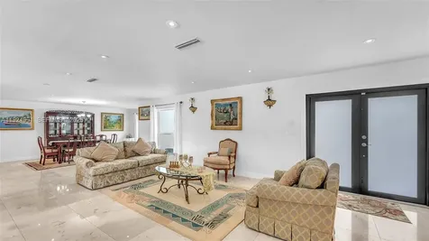 9220 SW 94th Place Miami FL 33176