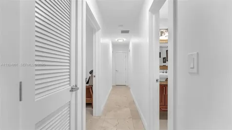9220 SW 94th Place Miami FL 33176