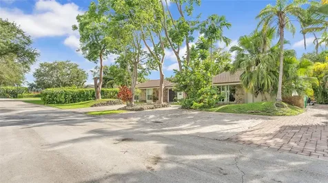 9220 SW 94th Place Miami FL 33176
