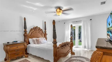 9220 SW 94th Place Miami FL 33176