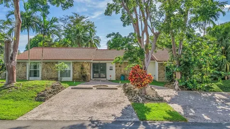 9220 SW 94th Place Miami FL 33176