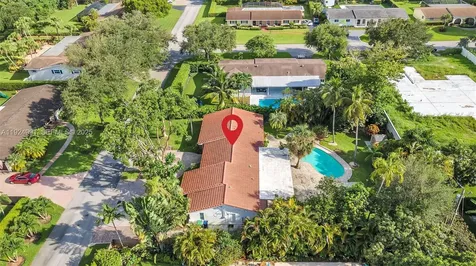 9220 SW 94th Place Miami FL 33176