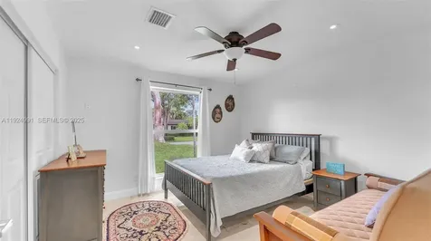 9220 SW 94th Place Miami FL 33176
