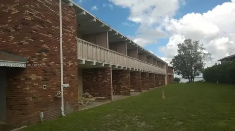 1001 Lakeview Drive Sebring FL 33870