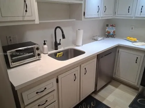 900 St Charles Place Pembroke Pines FL 33026