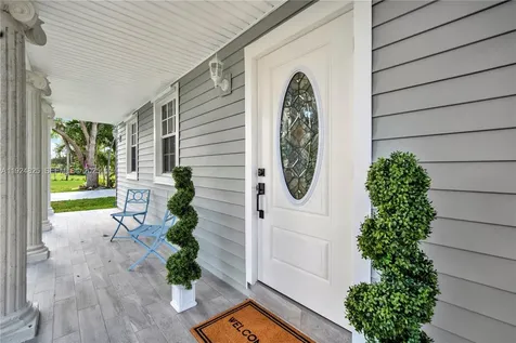 22820 SW 179th Place Miami FL 33170