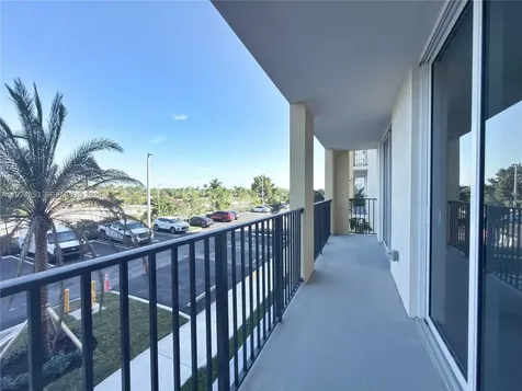 11239 NW 4th Terrace Sweetwater FL 33172