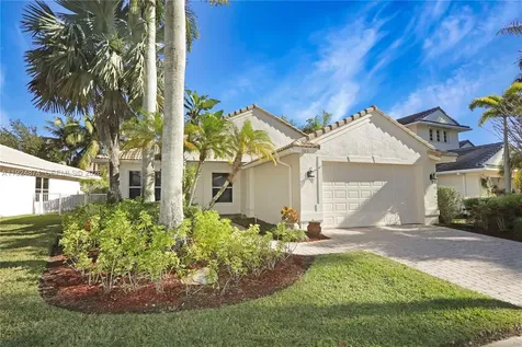 1923 Harbor View Circle Weston FL 33327