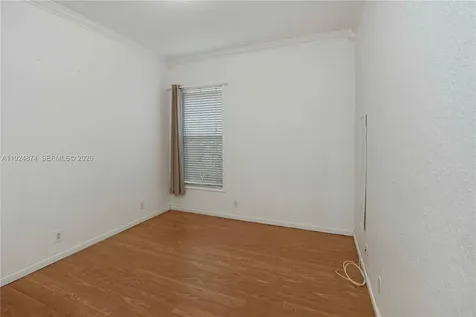 1923 Harbor View Circle Weston FL 33327