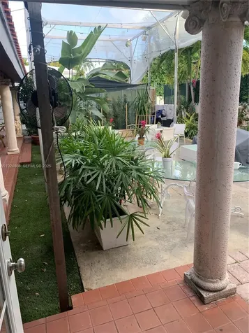 1239 Alton Road Miami Beach FL 33139