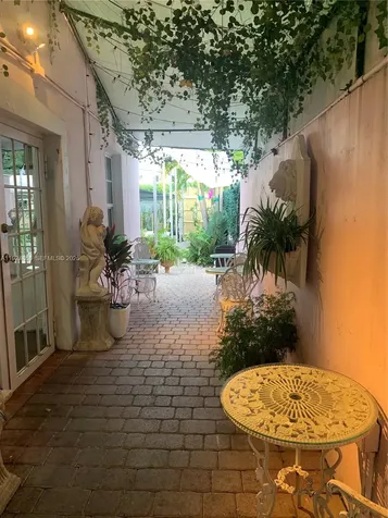 1239 Alton Road Miami Beach FL 33139
