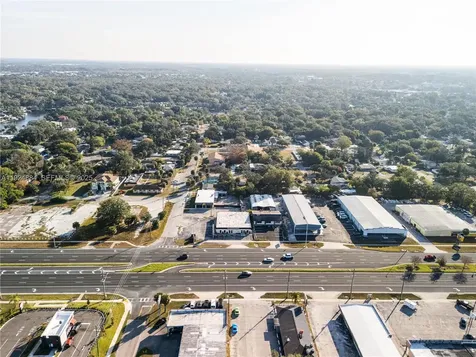 7212 Us Highway 19 New Port Richey FL 34652
