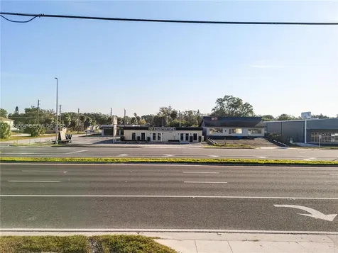 7212 Us Highway 19 New Port Richey FL 34652