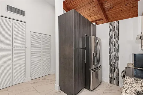 2621 S Parkview Drive Hallandale Beach FL 33009