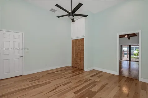 2621 S Parkview Drive Hallandale Beach FL 33009