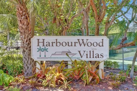 2621 S Parkview Drive Hallandale Beach FL 33009