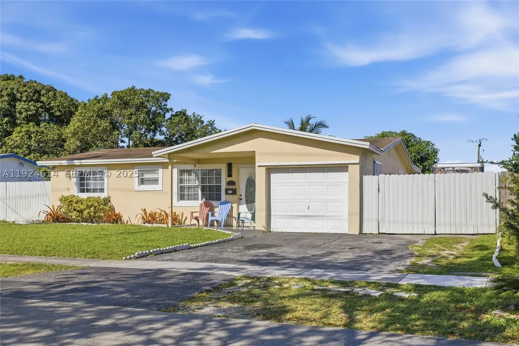 2211 NW 46th Avenue Lauderhill FL 33313