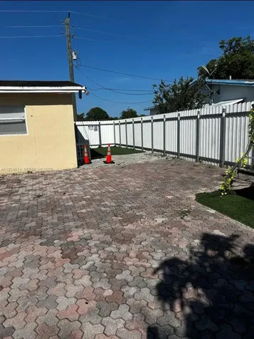 2211 NW 46th Avenue Lauderhill FL 33313