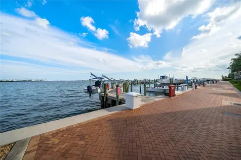 4000 Towerside Terrace Miami FL 33138