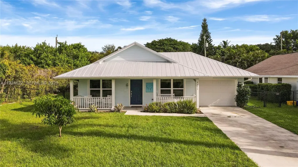 9155 SE Athena Street Hobe Sound FL 33455
