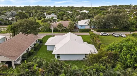 9155 SE Athena Street Hobe Sound FL 33455