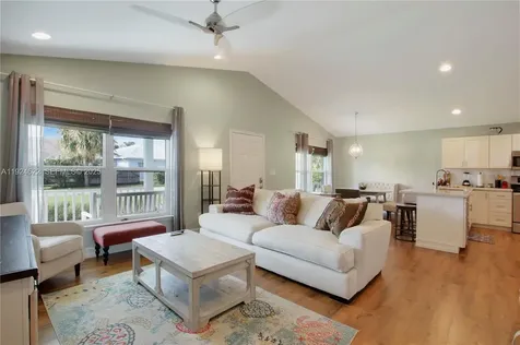 9155 SE Athena Street Hobe Sound FL 33455