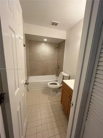 2501 NW 56th Avenue Lauderhill FL 33313